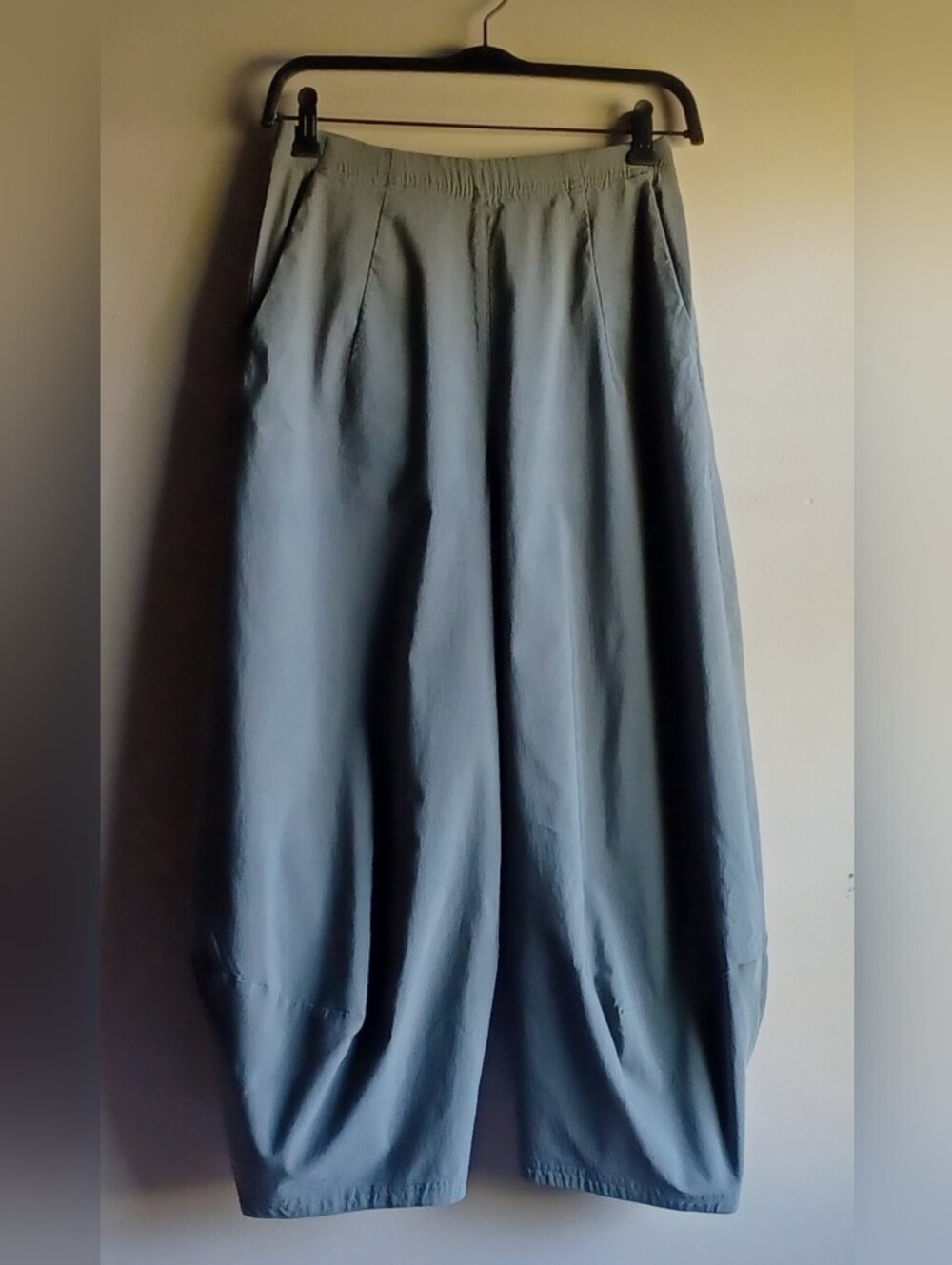 STUDIO RUNDHOLZ barrel Leg In Olive Green XS